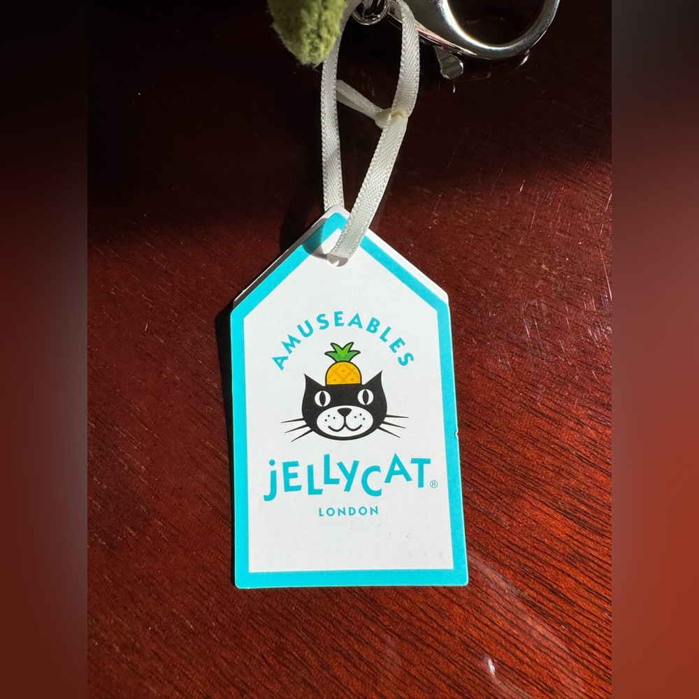 BNWT Jellycat Amuseables Peach Bag Charm - Picture 8 of 10